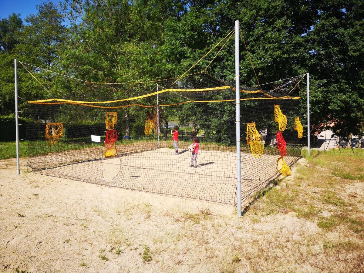 Camping Domaine De Mepillat Saint-Nizier-le-Bouchoux ภายนอก รูปภาพ