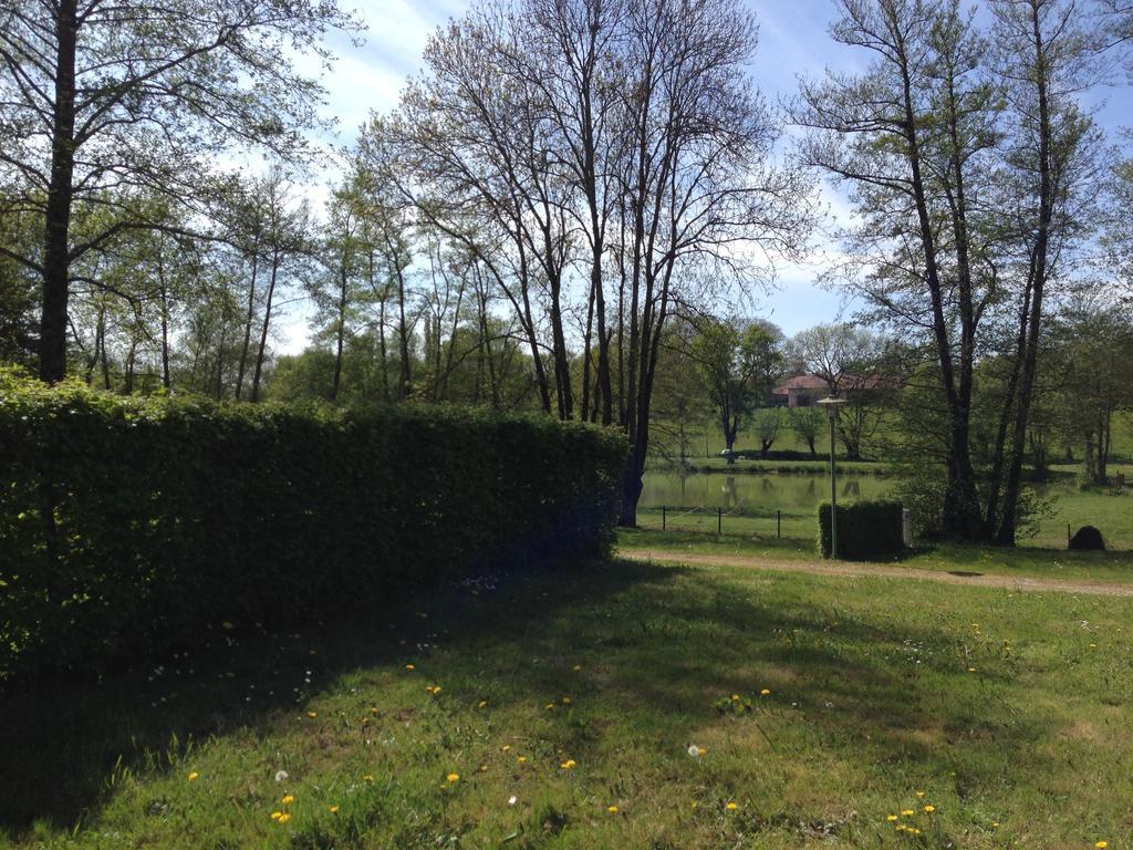 Camping Domaine De Mepillat Saint-Nizier-le-Bouchoux ห้อง รูปภาพ