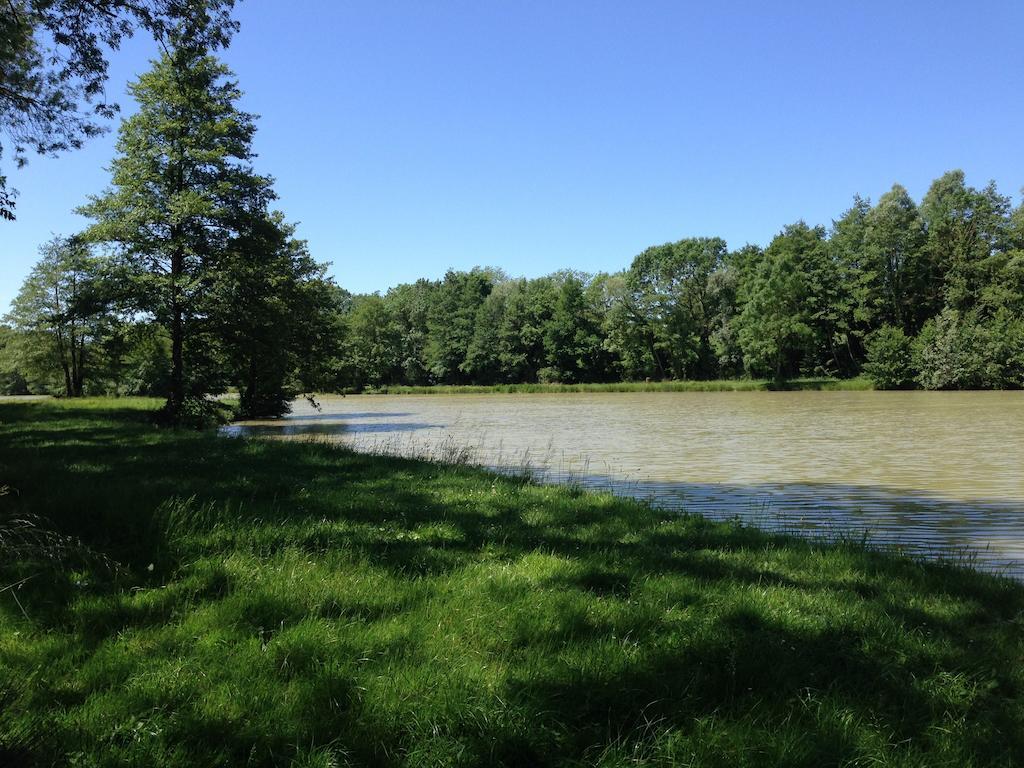 Camping Domaine De Mepillat Saint-Nizier-le-Bouchoux ภายนอก รูปภาพ